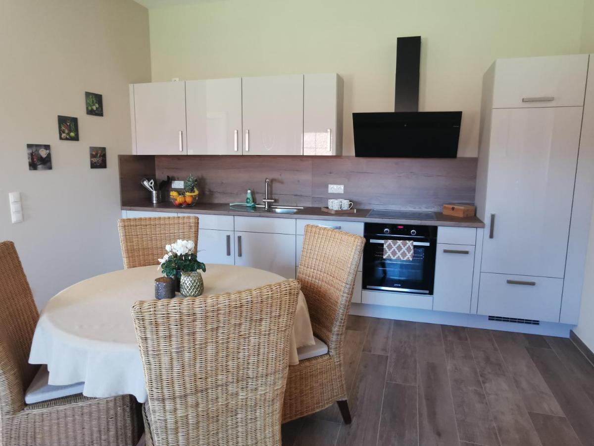 Ferienwohnung Gestuet Von Erden Hassloch  Ngoại thất bức ảnh