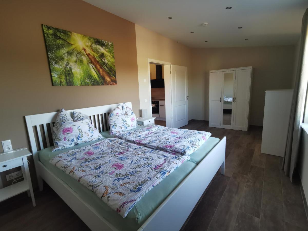 Ferienwohnung Gestuet Von Erden Hassloch  Ngoại thất bức ảnh
